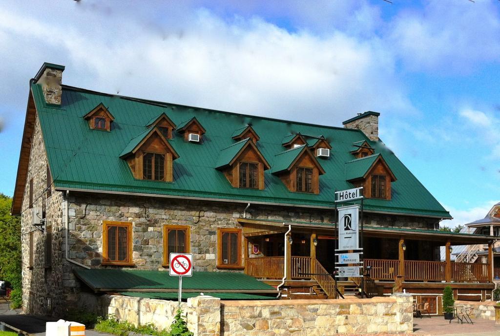 Hotel Manoir Ramezay Marieville Esterno foto